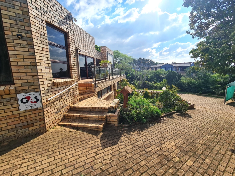 4 Bedroom Property for Sale in Ferreira Town Eastern Cape